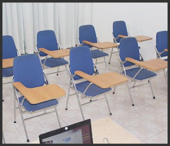 Phòng học tiếng Anh tại cơ sở TpHCM 1